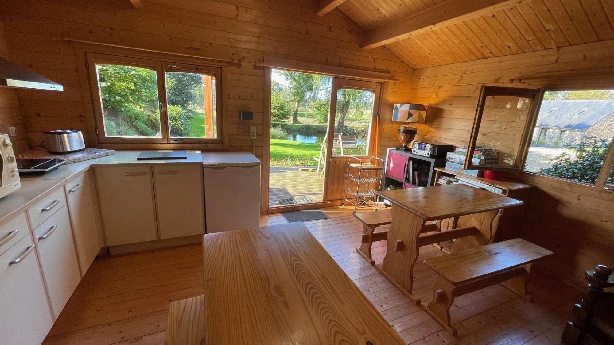 Chambres D'Hotes Les Tilleuls Poullaouen エクステリア 写真