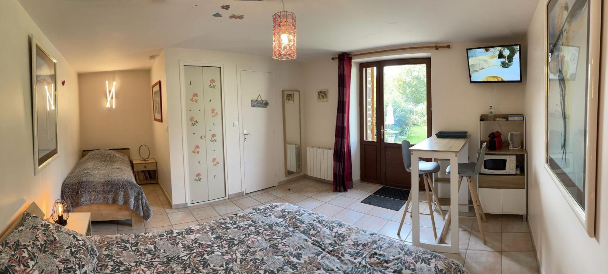 Chambres D'Hotes Les Tilleuls Poullaouen エクステリア 写真