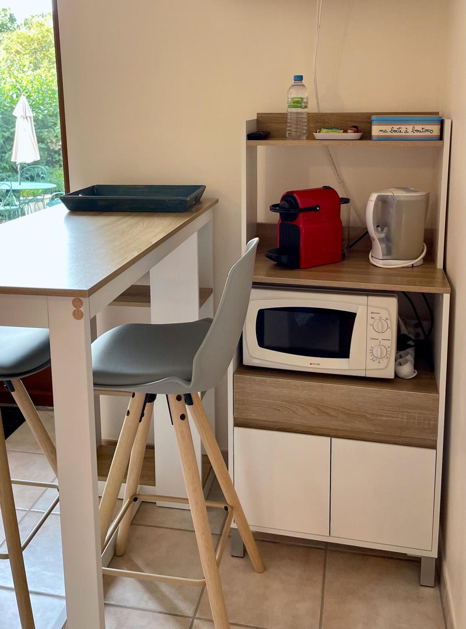 Chambres D'Hotes Les Tilleuls Poullaouen エクステリア 写真